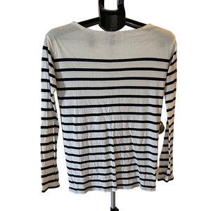 GAP BLUE AND WHITE STRIPED LONG SLEEVE TOP
